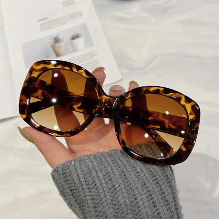 Oversize Retro Women Fashion Glasses Square Lens Large Frame For Vintage Eyewear fashion