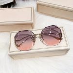 964311b4b30a484889650d75865ce258-goods