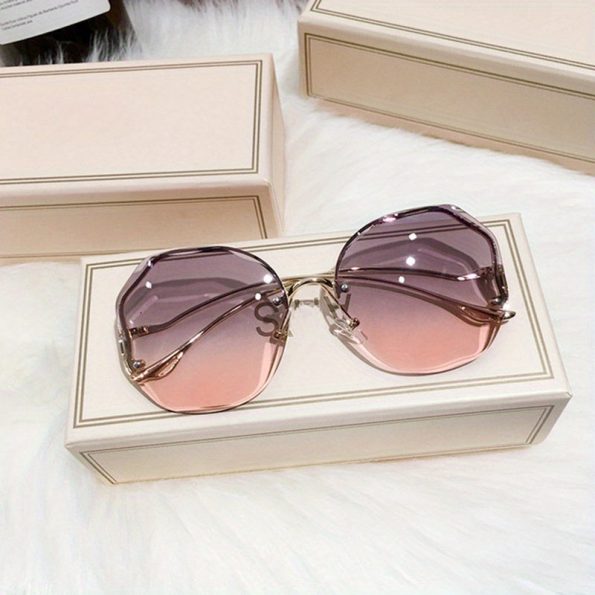 eba993dbc3744b55ac48fd2f0ea9af68-goods
